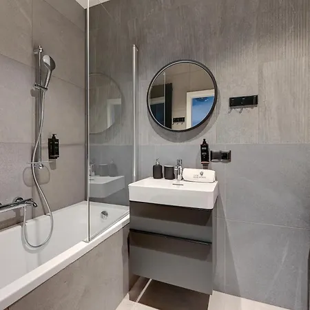 Scala 60H City Center Premium Apartments With Parking By Lion Apartments Gdansk Exterior photo