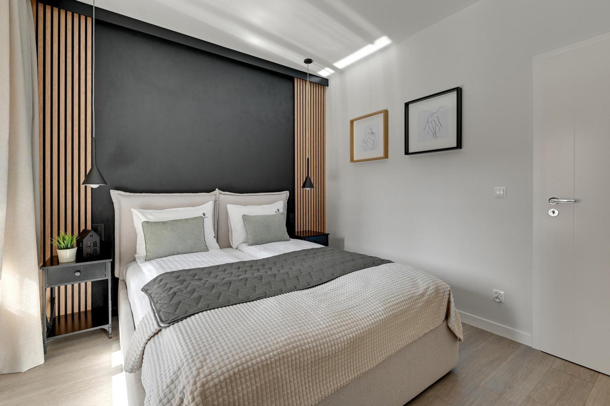 Scala 60h Center Premium With Parking By Lion Apartment